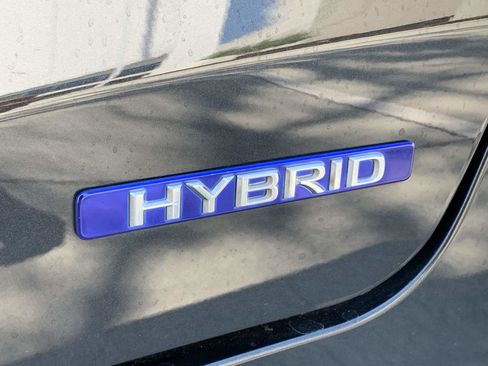 Used 2017 Lexus CT 200h image 8