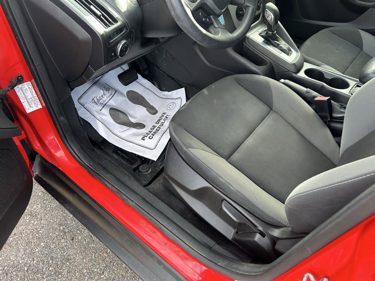 Used 2013 Ford Focus SE FWD image 10