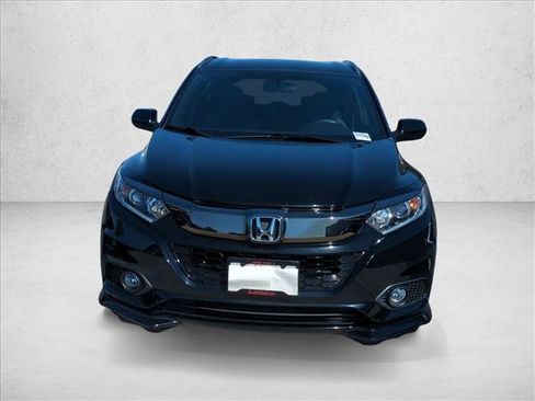 Used 2021 Honda HR-V Sport image 2