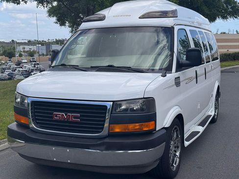 Used 2014 GMC Savana 1500 RWD image 3