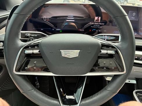 Used 2024 Cadillac Lyriq Luxury w/ LPO, Floor Liner Package AWD/4WD image 14