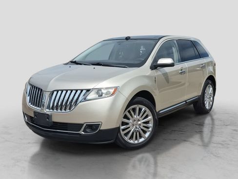 Used 2011 Lincoln MKX AWD w/ Wood Pkg image 1