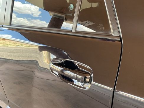 Used 2022 Toyota 4Runner SR5 Premium image 23