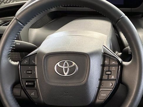 Certified 2025 Toyota bZ4X FWD image 19