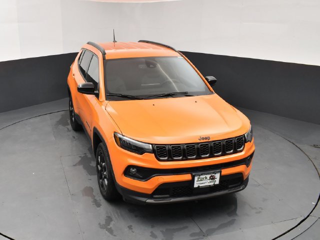 New 2026 Jeep Compass Latitude AWD/4WD image 13