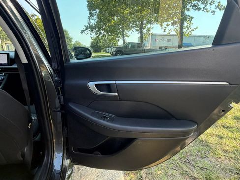 Used 2024 Hyundai Sonata SEL w/ Convenience Package FWD image 21
