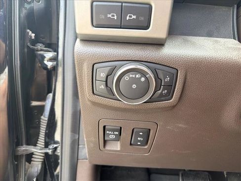 Used 2020 Ford F150 King Ranch w/ Equipment Group 601A Luxury AWD/4WD image 12
