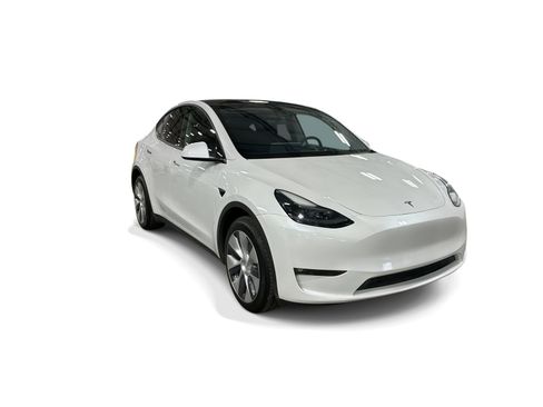 Certified 2023 Tesla Model Y Long Range AWD/4WD image 8