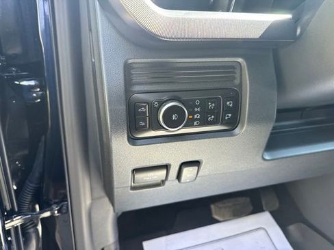 Used 2026 Ford F250 Platinum AWD/4WD image 7