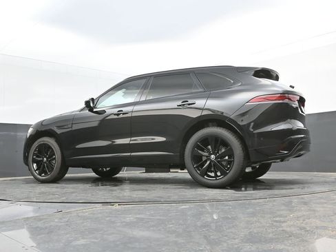Used 2026 Jaguar F-PACE R-Dynamic S image 38