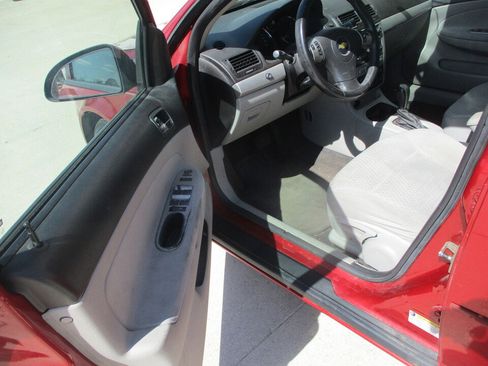 Used 2010 Chevrolet Cobalt LT w/ My Link Package FWD image 9