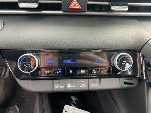 New 2025 Hyundai Elantra Blue w/ Cargo Package image 19