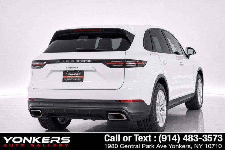 Used 2021 Porsche Cayenne AWD/4WD image 6