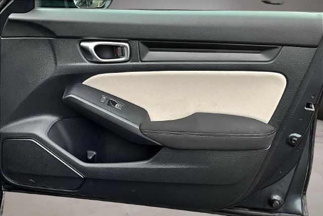 Used 2023 Honda Civic LX image 28