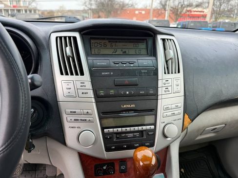 Used 2005 Lexus RX 330 AWD image 18