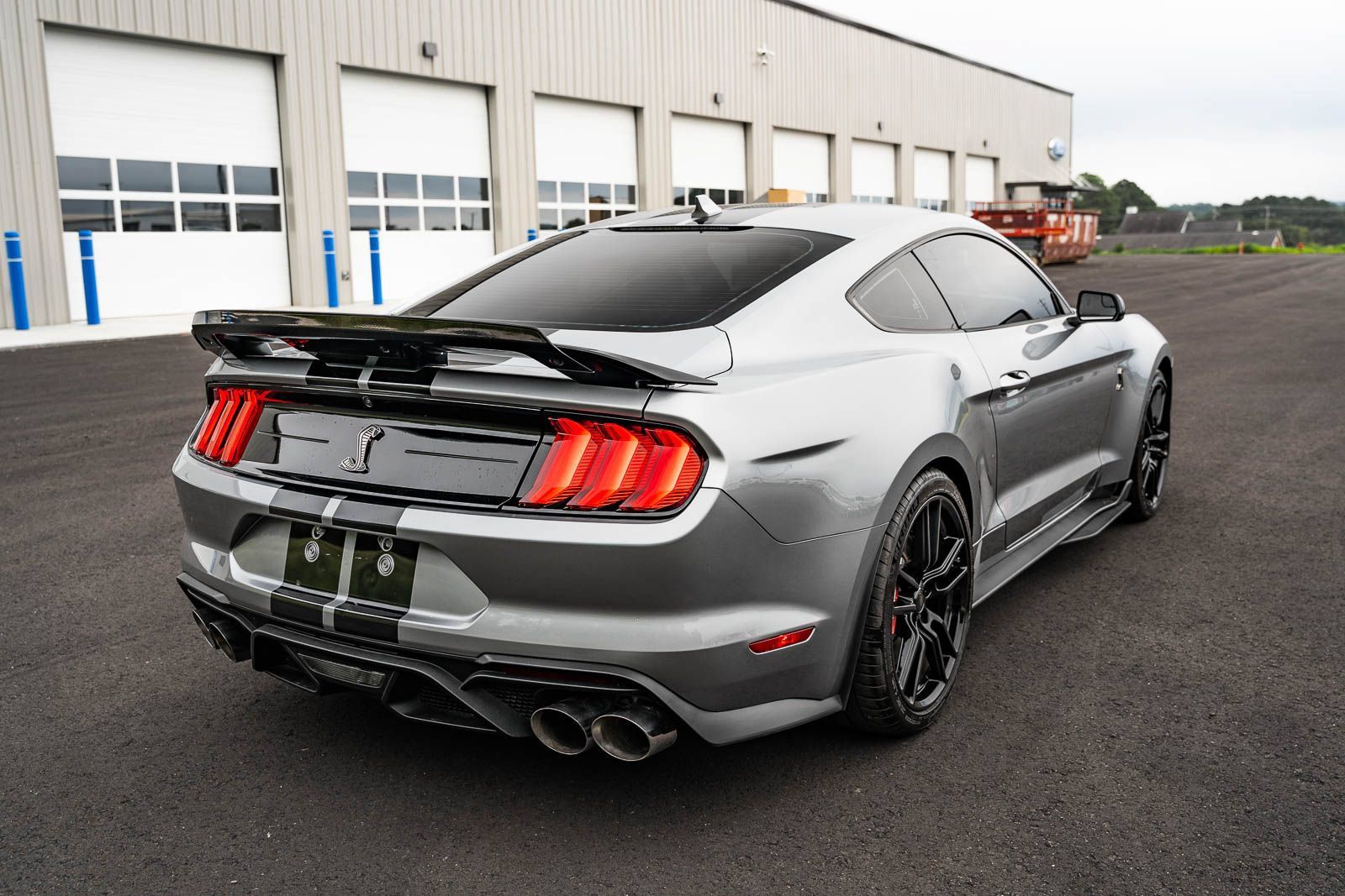 Used 2021 Ford Mustang Shelby GT500 RWD image 13
