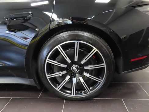 Used 2021 Porsche Taycan 4S image 17