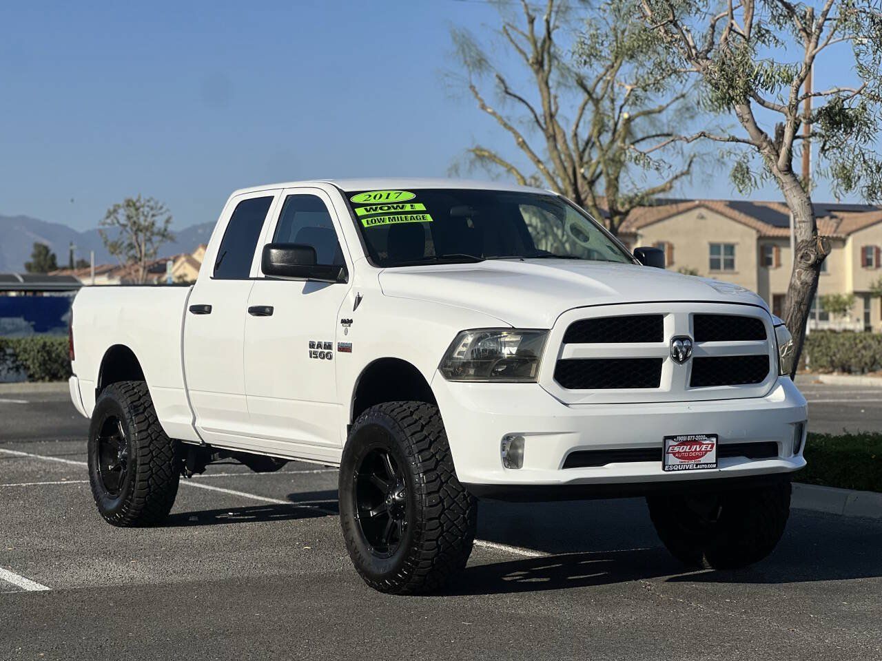 Used 2017 RAM 1500 Express RWD image 5