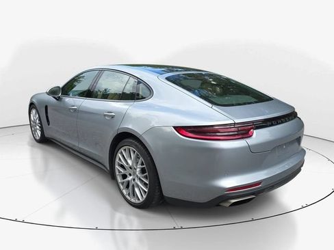 Used 2019 Porsche Panamera 4 AWD/4WD image 8