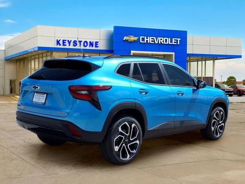 New 2026 Chevrolet Trax RS FWD image 7