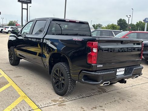 New 2026 Chevrolet Silverado 1500 Custom Trail Boss w/ LPO, Dark Essentials Package AWD/4WD image 7