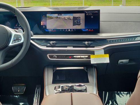 New 2026 BMW X5 xDrive40i w/ Executive Package AWD/4WD image 12