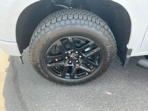 New 2026 Chevrolet Silverado 1500 Custom w/ Turbomax Blackout Package image 11