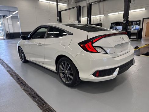 Used 2019 Honda Civic EX image 7