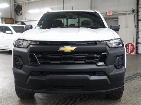 New 2025 Chevrolet Colorado W/T w/ Advanced Trailering Package image 2
