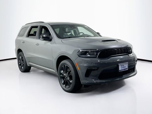 Used 2022 Dodge Durango GT image 3