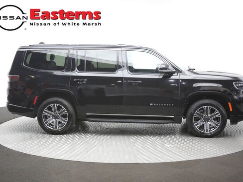 Used 2024 Jeep Wagoneer Series II AWD/4WD image 47