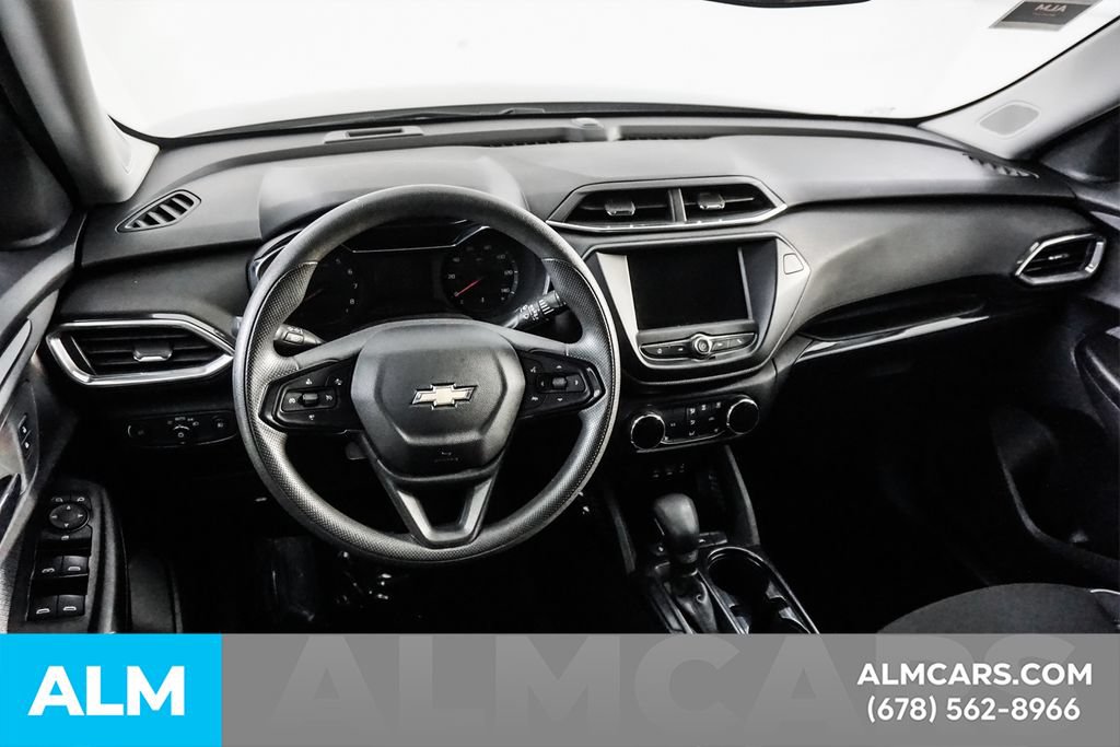 Used 2023 Chevrolet TrailBlazer LT FWD image 22