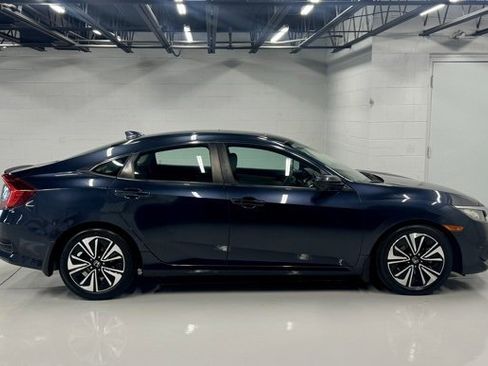 Used 2016 Honda Civic EX-T image 5