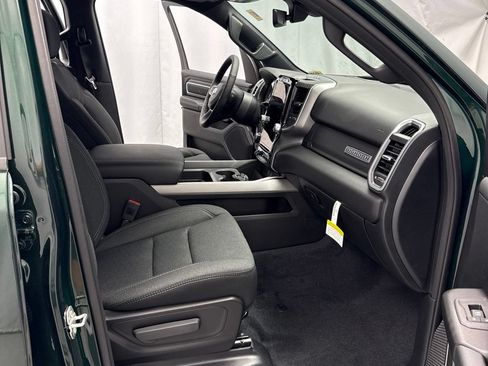 New 2026 RAM 1500 Big Horn AWD/4WD image 27