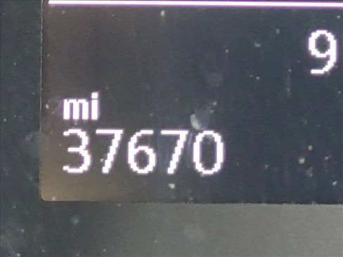 Used 2019 Volkswagen Golf 4-Door FWD image 10