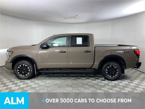 Used 2021 Nissan Titan PRO-4X w/ Pro-4x Convenience Package image 5
