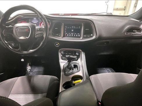 Used 2022 Dodge Challenger GT RWD image 15