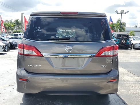 Used 2016 Nissan Quest SV image 7