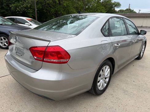 Used 2013 Volkswagen Passat 2.5 S FWD image 7