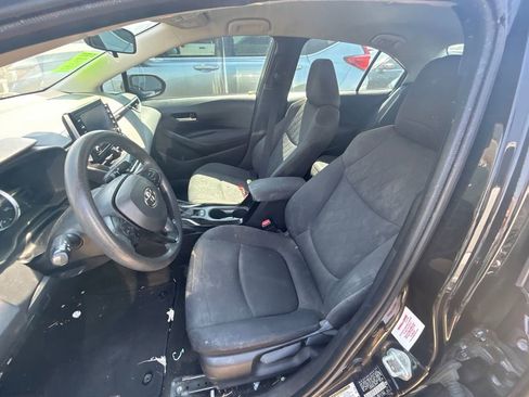 Used 2020 Toyota Corolla LE image 9