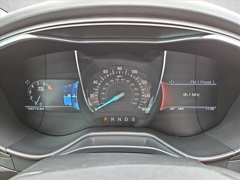 Used 2017 Ford Fusion SE w/ Equipment Group 201A AWD/4WD image 11