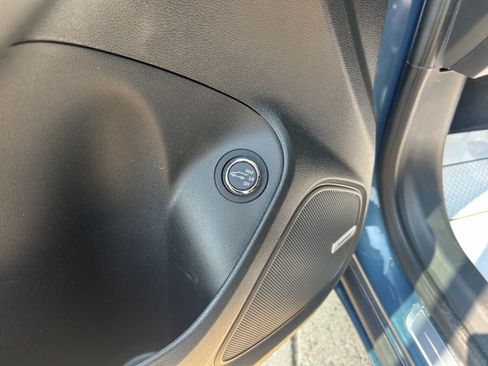 Used 2024 Buick Encore GX Avenir w/ Avenir Technology Package AWD/4WD image 14
