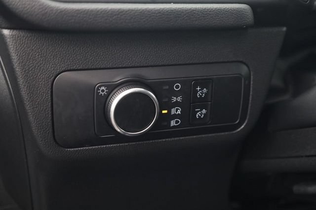 Used 2025 Ford Escape Active AWD/4WD image 12