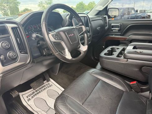 Used 2018 GMC Sierra 1500 SLT AWD/4WD image 32