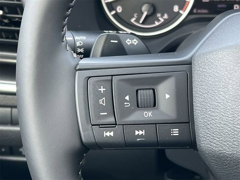 New 2026 Nissan Rogue SV image 17