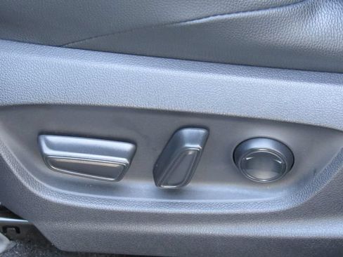 Used 2023 Subaru Solterra AWD image 14