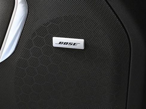 New 2026 GMC Yukon Elevation image 8