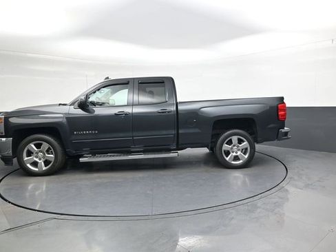 Used 2018 Chevrolet Silverado 1500 LT w/ All Star Edition image 8