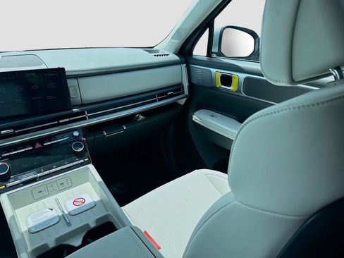 New 2026 Hyundai Santa Fe SEL FWD image 16