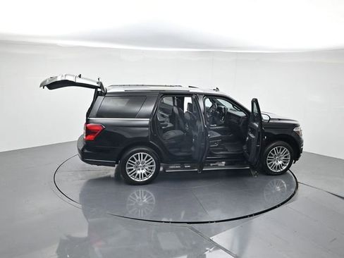 Certified 2023 Ford Expedition Platinum AWD/4WD image 46